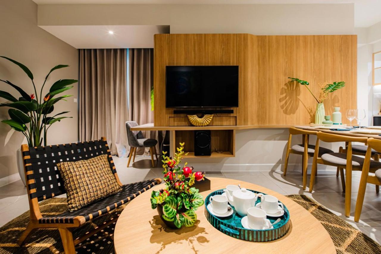 Zenity Luxury Apartment In District 1 Since 2024 Thành Pho Ho Chí Minh Esterno foto
