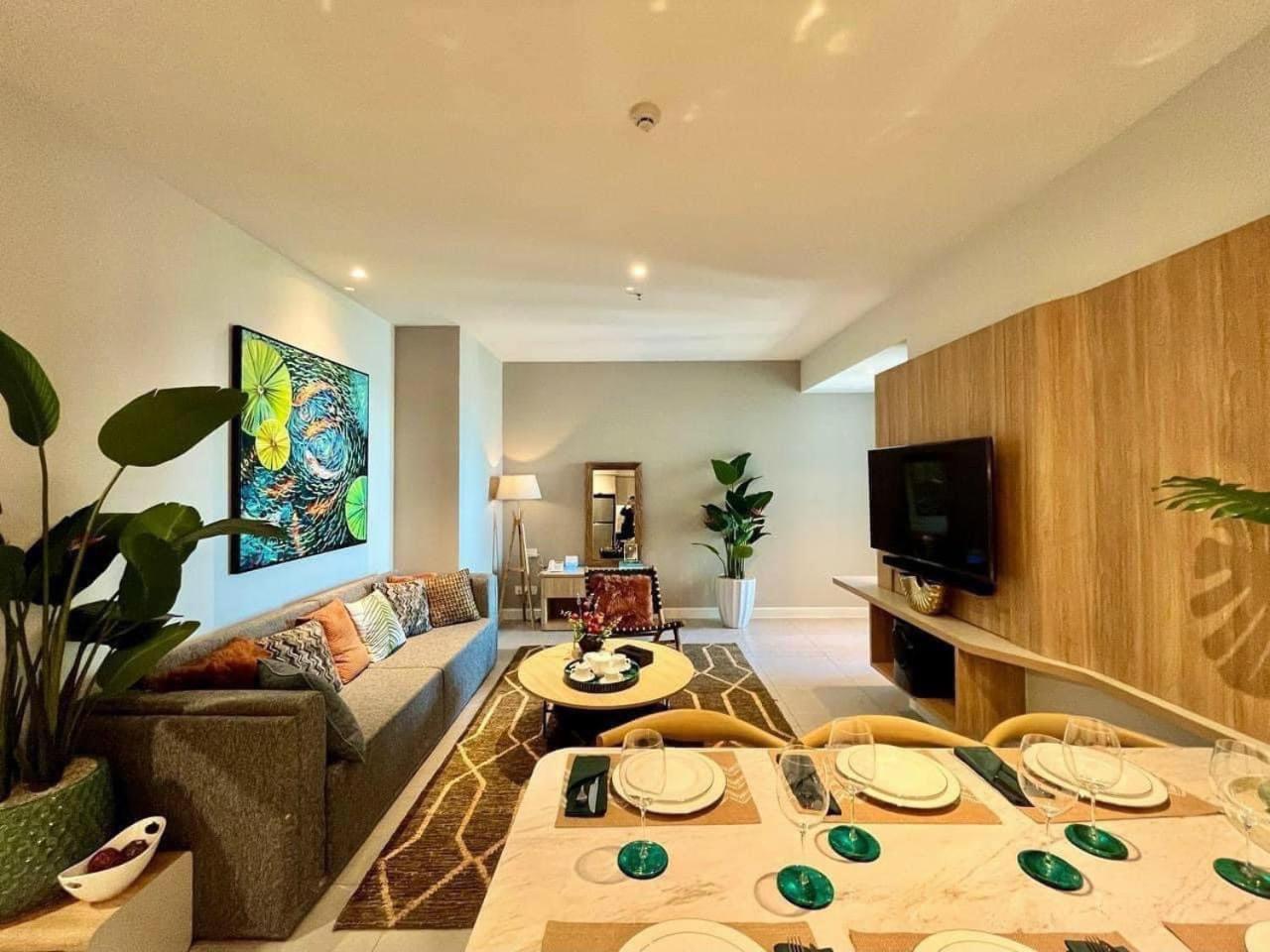 Zenity Luxury Apartment In District 1 Since 2024 Thành Pho Ho Chí Minh Esterno foto