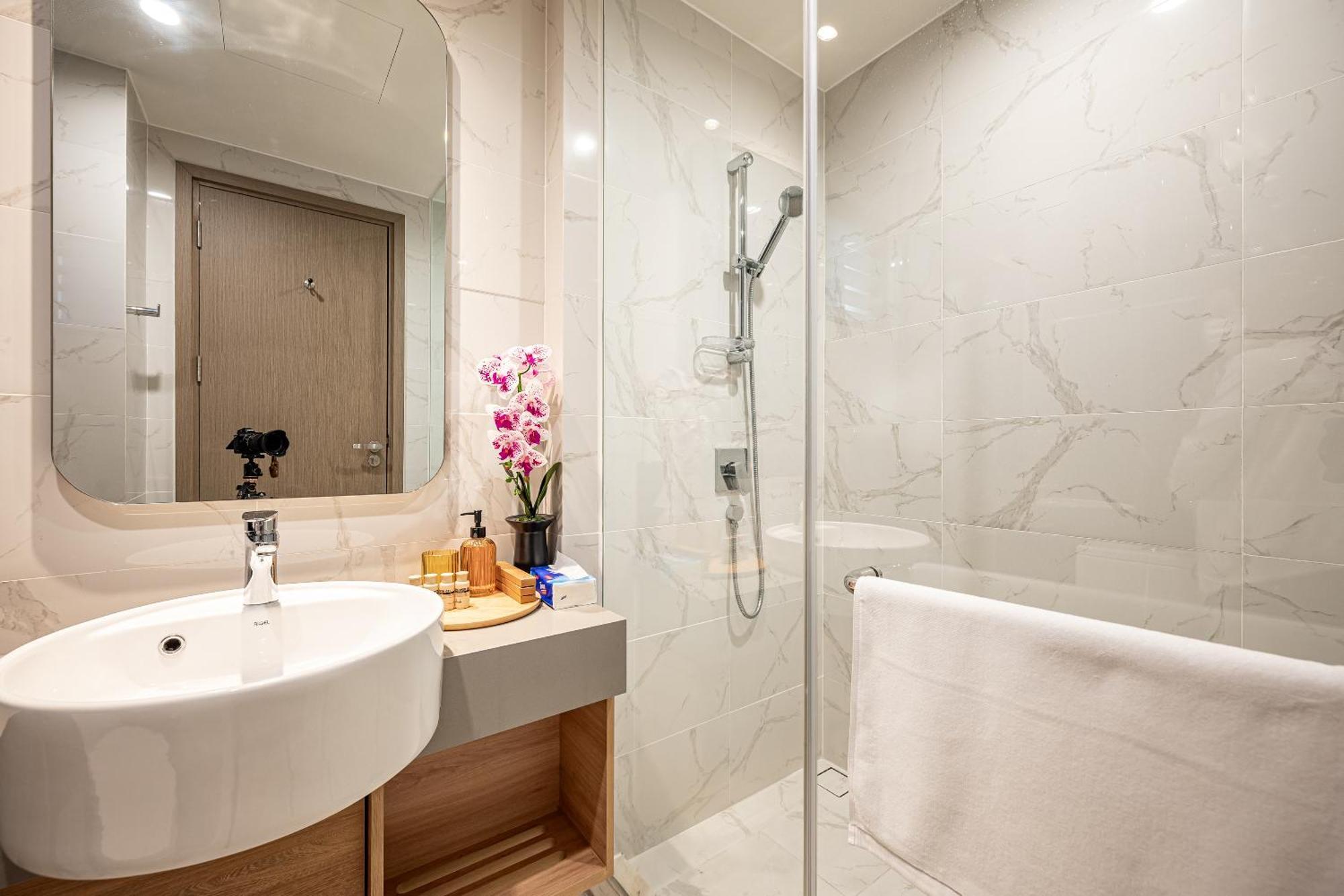 Zenity Luxury Apartment In District 1 Since 2024 Thành Pho Ho Chí Minh Esterno foto